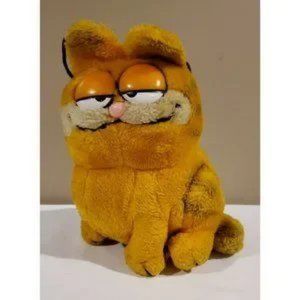 Vintage 1981 Stuffed Garfield Plush, United Feature Syndicate
